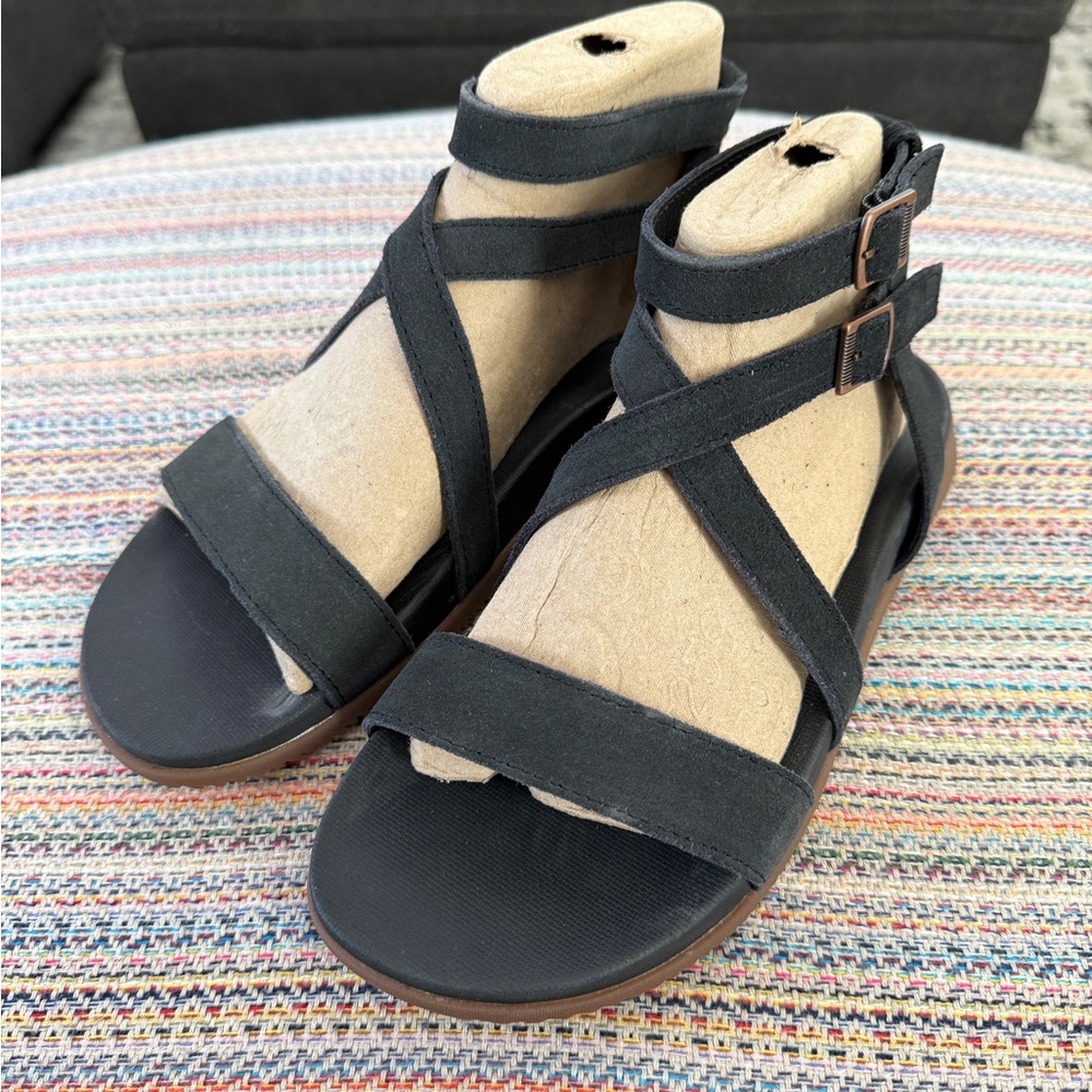 Chacos Black Sandals size 8 - never worn